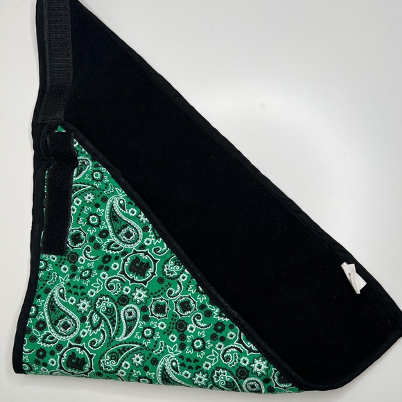 Green Paisley Dog Bandana - Picture 7 of 11